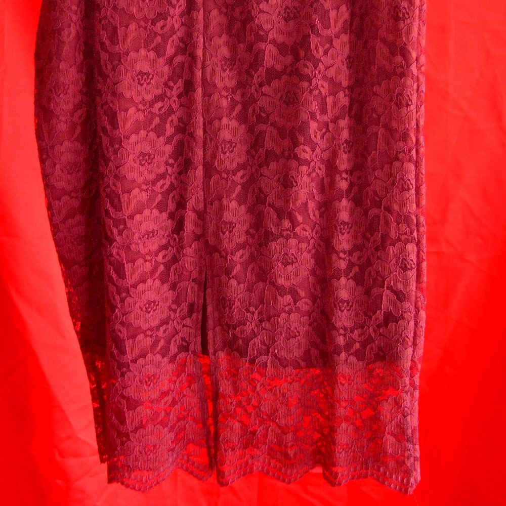 Maroon Lace Pencil Skirt